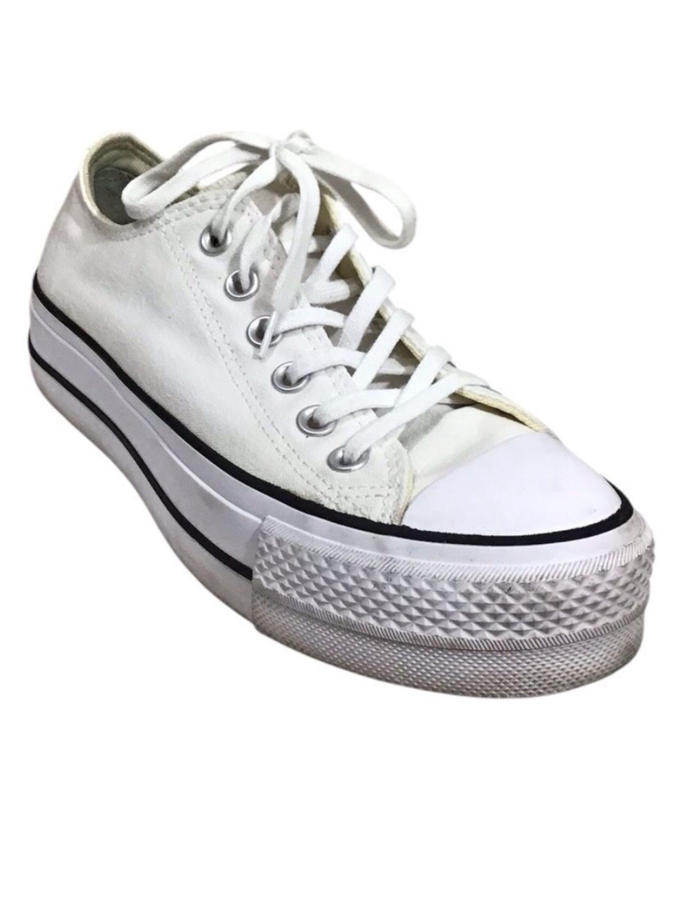 Classic White Low-Top Platform Canvas Sneaker